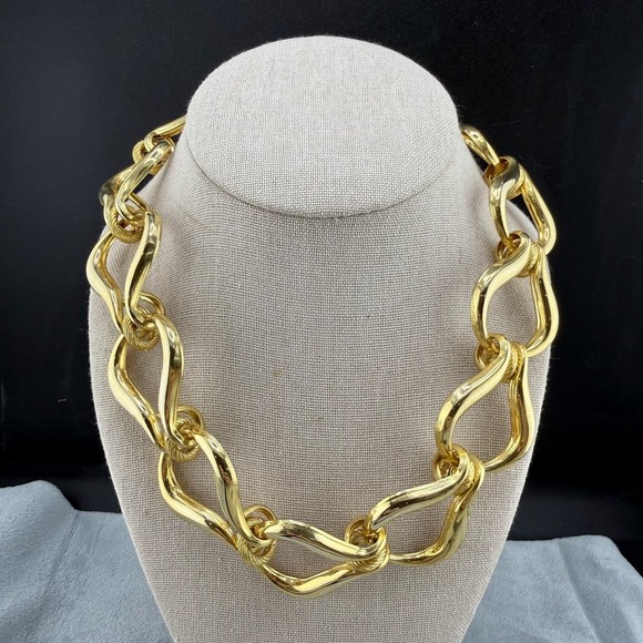 Estate Jewelry - Vintage Chunky Necklace Gold Tone Statement 19"